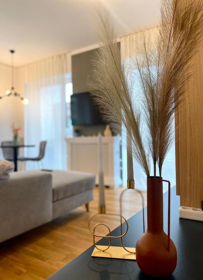 Exquisite - Two Bedroom Apartment Bucureşti Eksteriør bilde